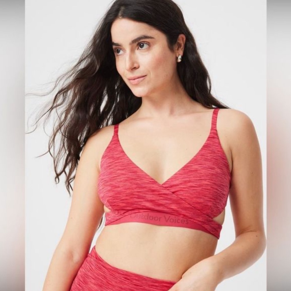 NWT Outdoor Voices Flow Low Coverage Cross Back Sports Bra in Rose Garden